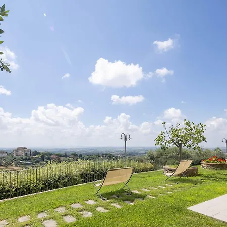 Villa Uliveta By Vacavilla Lamporecchio